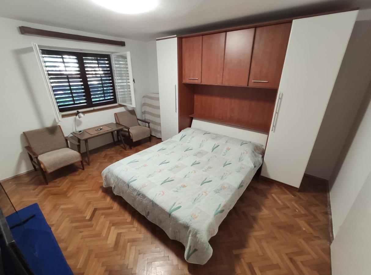 Peaceful apartment 30 meters from sea Zadar Exterior foto